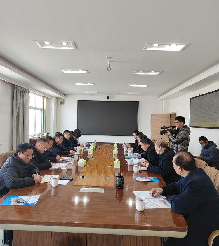 【工作动态】区委副书记、、区长段尧刚一行深刻联盛公司进行调研领导